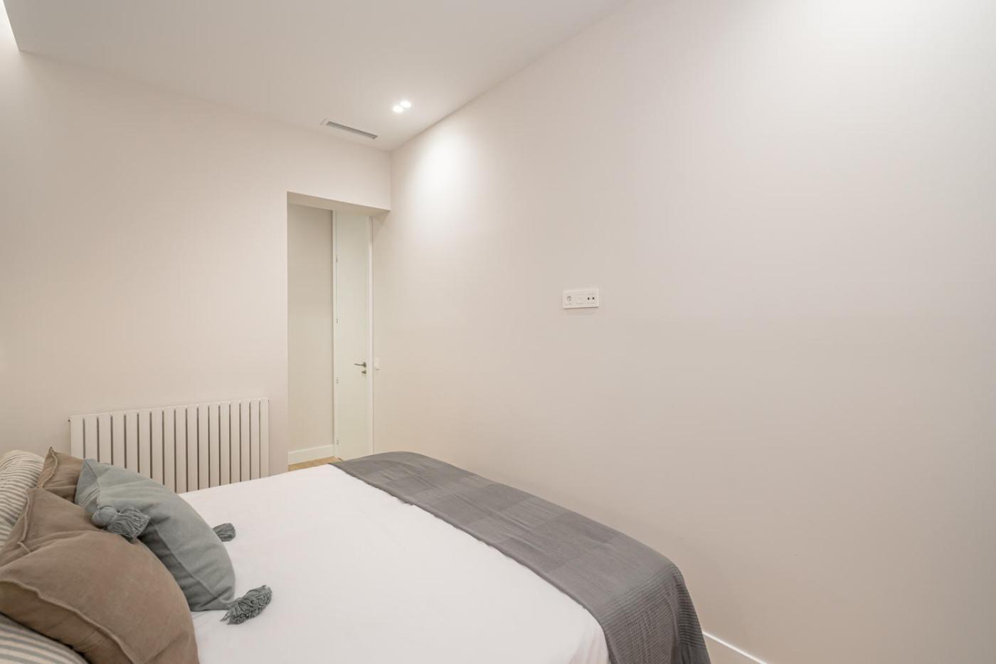 Lalatina IV Calle Conde De Romanones 4Br 4Bh Madryt Zewnętrze zdjęcie